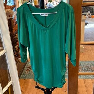 Kelly Green V-Neck Blouse